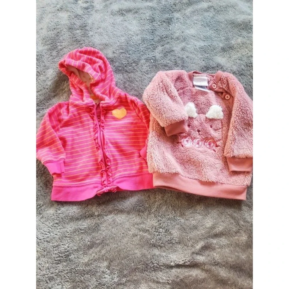 Baby Girl 3-6M Hoodie and Sweater